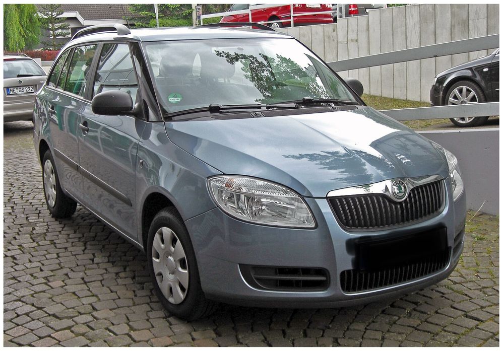 Автомобільна розбірка  Skoda Fabia Combi II 1,4 бензин запчастиги б/у