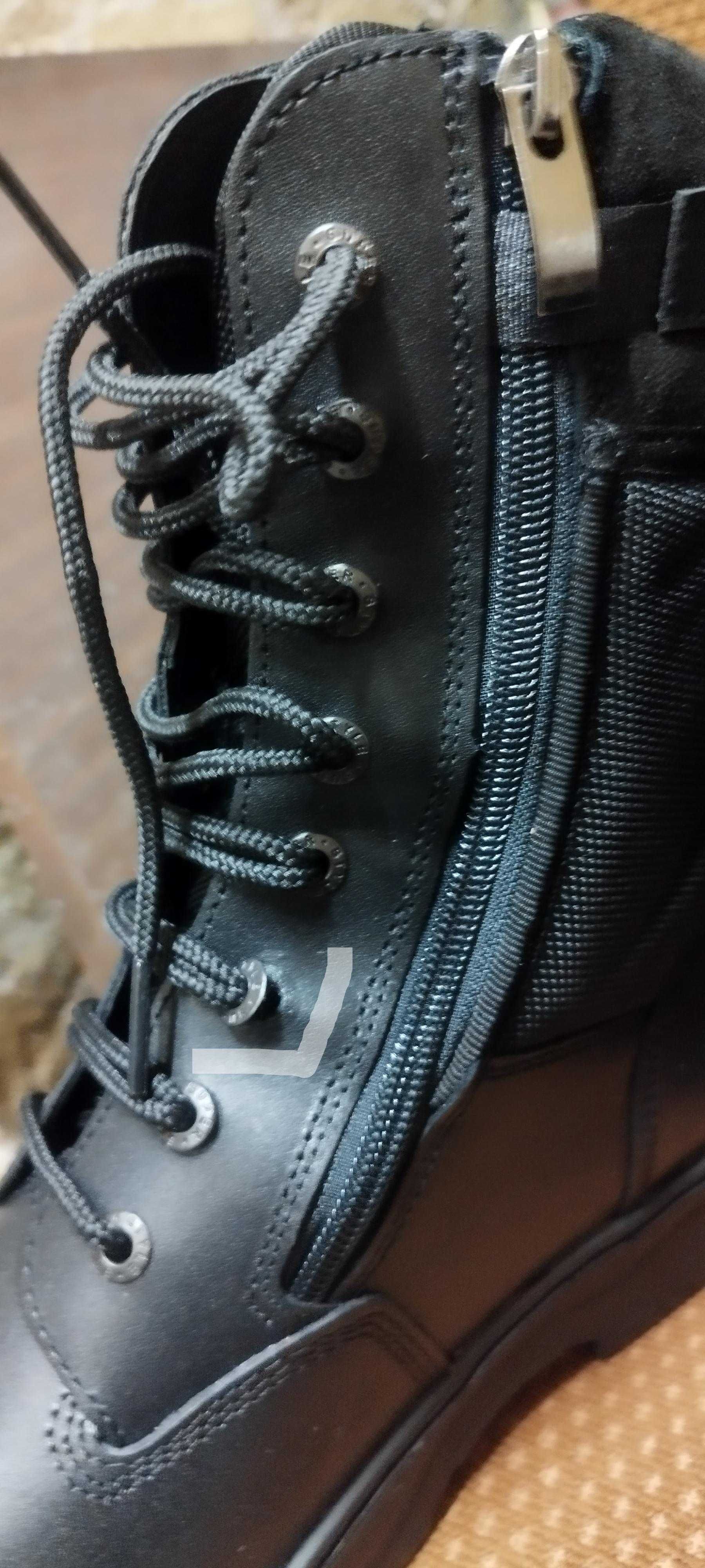 Buty taktyczne z zamkiem bocznym
