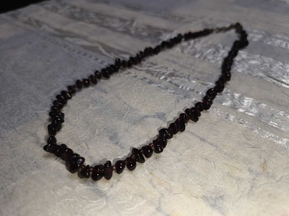 Буси гранат з бісером  , кріплення карабін.