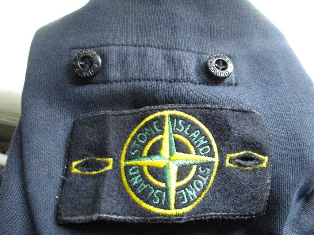 худи кенгуру Stone Island с оригинальным патчем