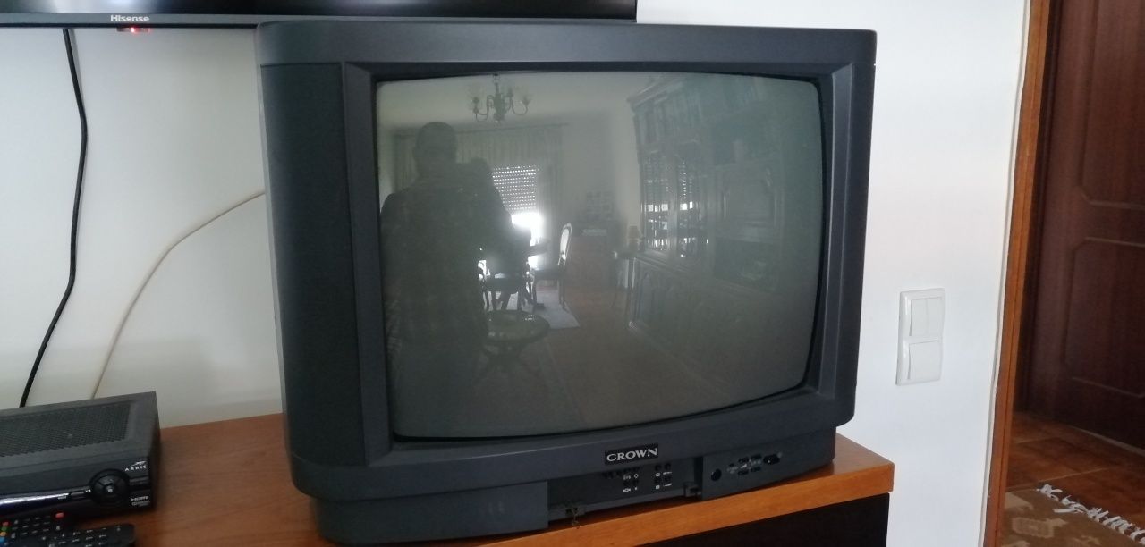 Televisor Crown CTV 8051 TX