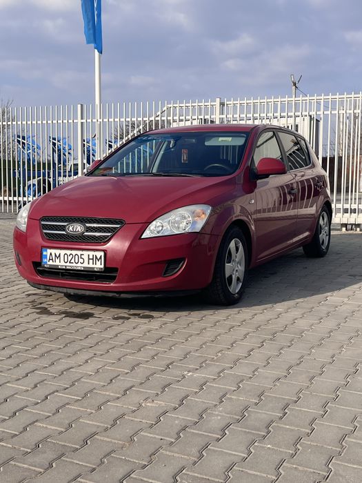 Продам авто Kia Ceed