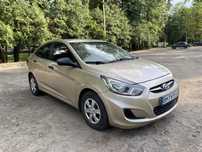 Hyundai Accent 2011
