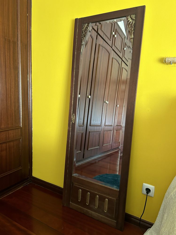 Espelho de porta de armario antigo