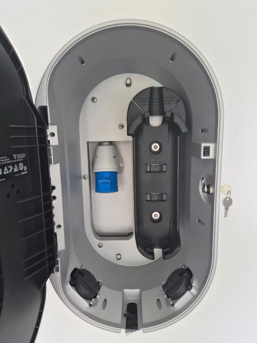 Porsche Charging Station