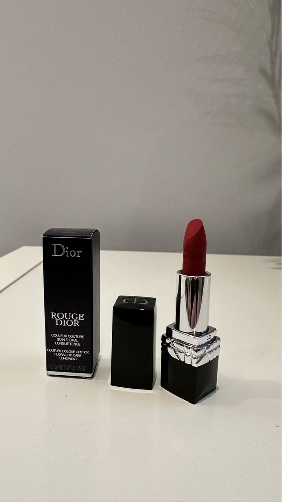 Szminka Dior Rouge 999  Edition Limitee Lipstick