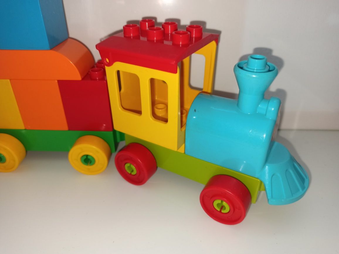 Klocki Lego Duplo pociąg z cyferkami