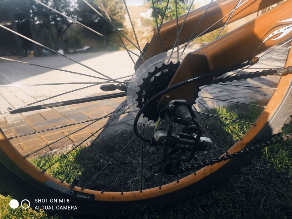 Двох підвіс за приємною ціною