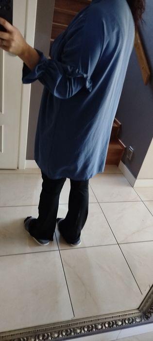 Falbankowa tunika koszula złote guziki