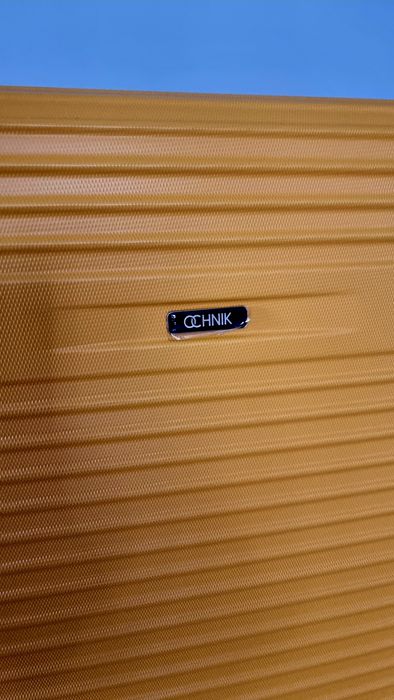 Duża walizka Ochnik