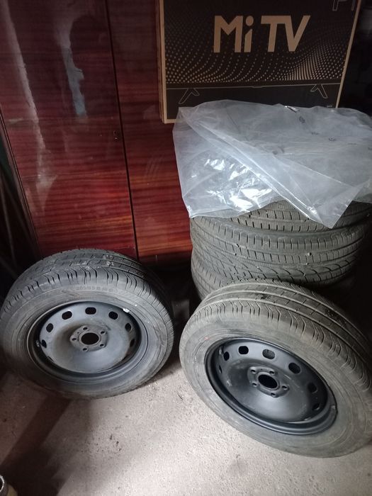 Комплекти коліс взборі і окремо 205,215×65, R16C. 5×114,3