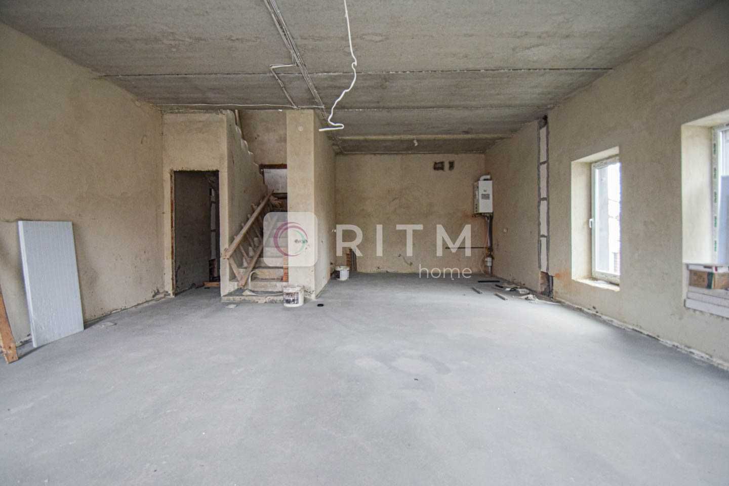 Продаж власного 2-х поверхового затишного котеджу  в Петриках