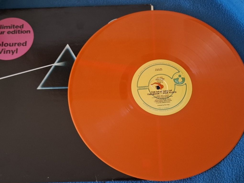 The Dark Side Of The Moon Limited Tour Edition
Pink Floyd