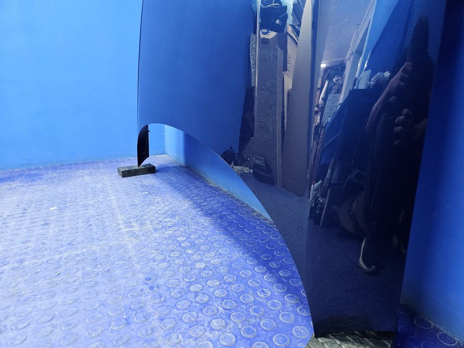 MASKA pokrywa silnika AUDI A4 B9 SEDAN / AVANT LX5Q w kolor oryginał