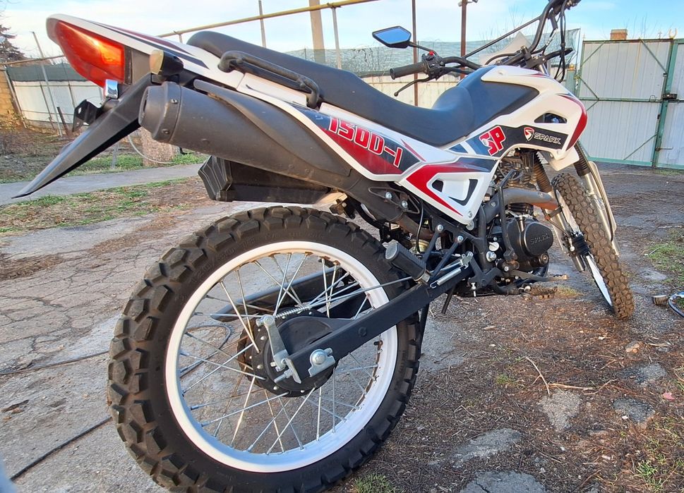 Продам Spark 150