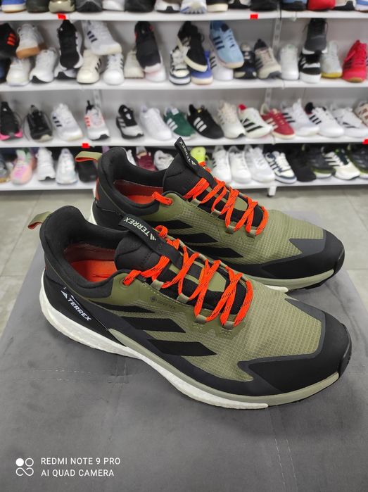 ОРИГІНАЛ 100% Кросівки Adidas Terrex Free Hiker 2.0 Low Gore-Tex 44.5