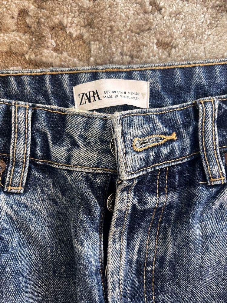 Продам штани джинси, стан нові, розмір 40, зара. Можливий торг. Розмір