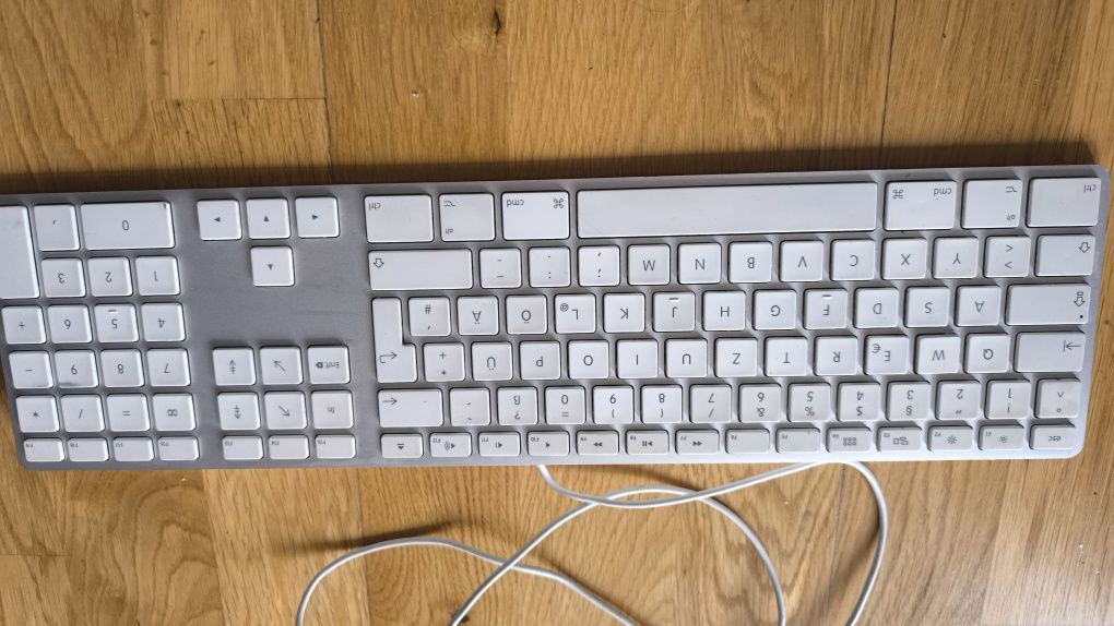 Klawiatura Magic Apple używana