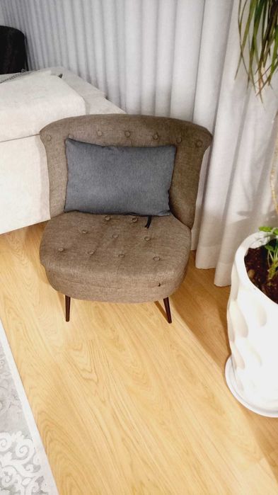 2 Cadeirões de sala