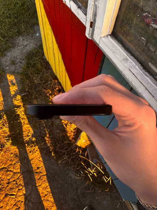 iPhone 16 256 GB e-sim