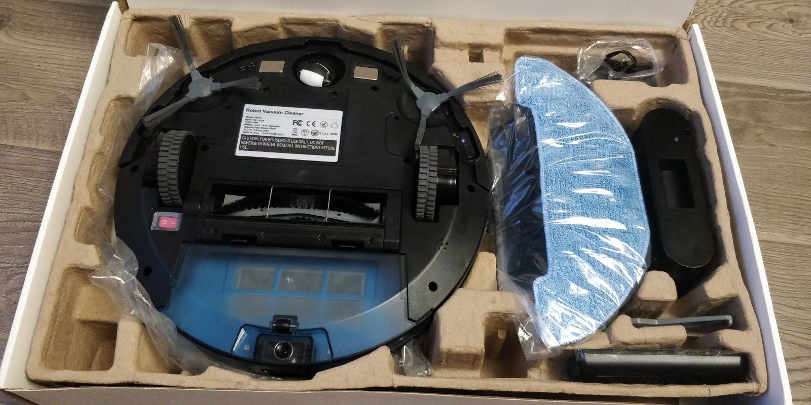 Робот пилосос Vacuum cleaner G9070