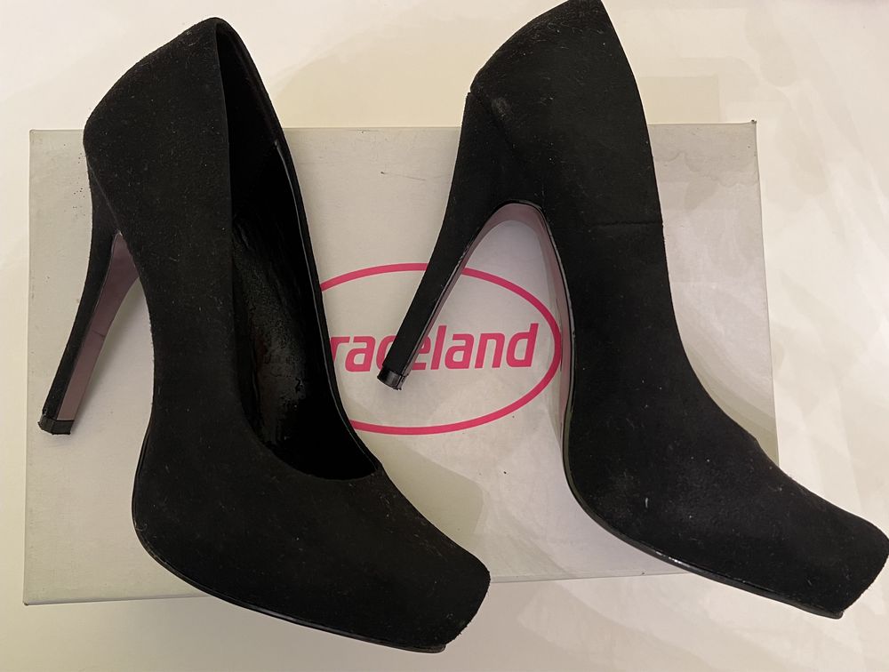 Buty czarne szpilki rozmiar 36 Graceland