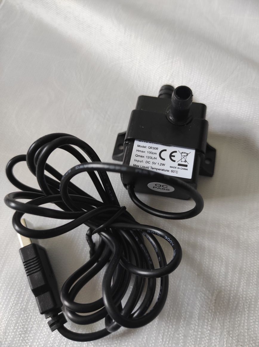 Насос для акваріума USB 5V 120 l/h