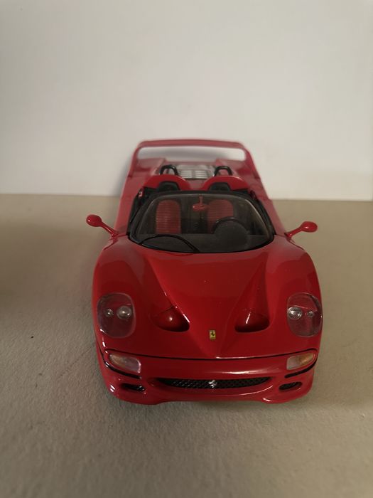 Ferrari F50 escala 1:18