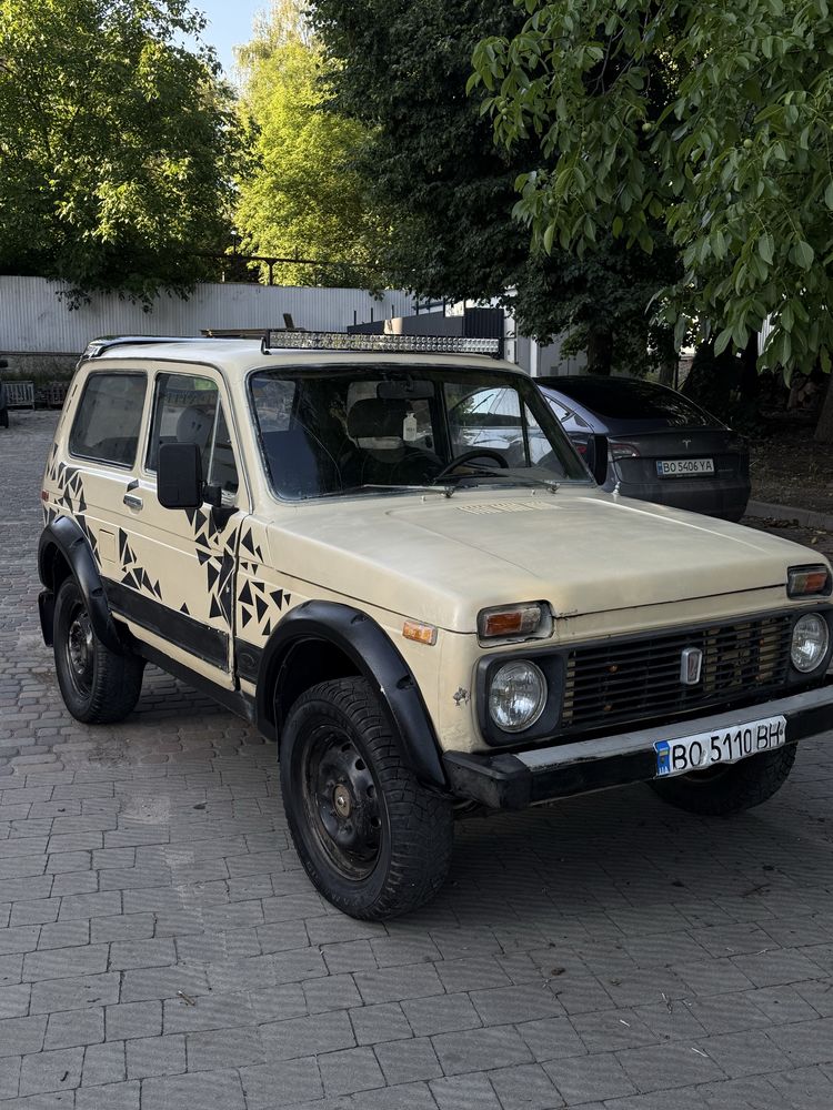 ВАЗ/лада НИВА 2121.