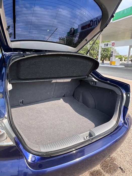 Mazda 6   1.8 бензин