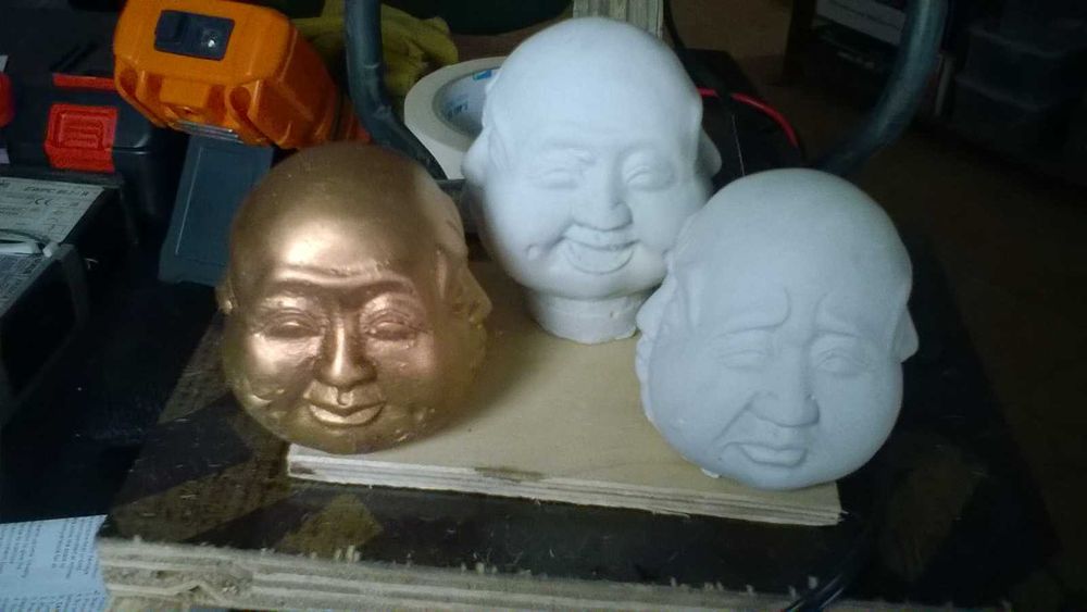 moldes e figuras de gesso
