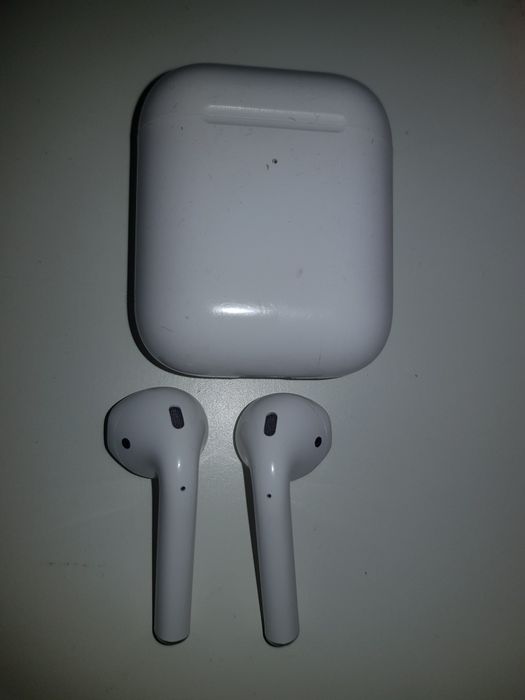 Fones Bluetooth a funcionar perfeitamente
