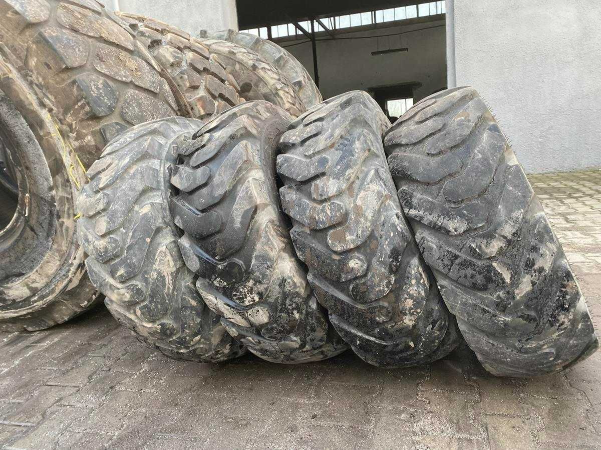Opony Używane 12.5/80-18 Goodyear Super Grip Lug 12.5-18