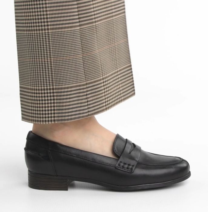 Clarks Nowe loafersy mokasynki Balerinki skóra naturalna czarne roz 38