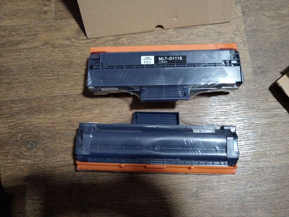 Набор из 2х тонер-картридж Samsung MLT-D111S.