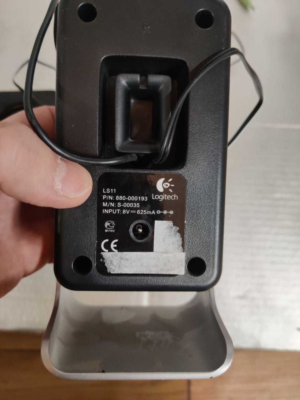 Комп'ютерні колонки Logitech LS11