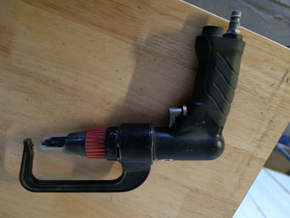 Rozwiertak pneumatyczny