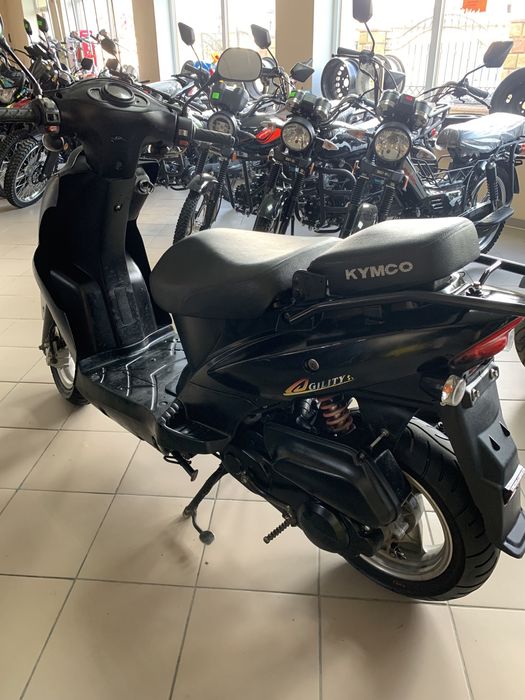 Скутер КYMCO 4Т, 80 кубів.