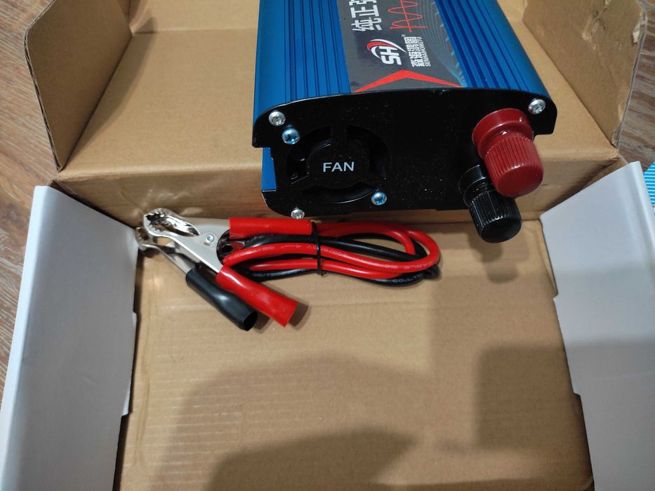Инвертор синусный 220v 1800w 12v