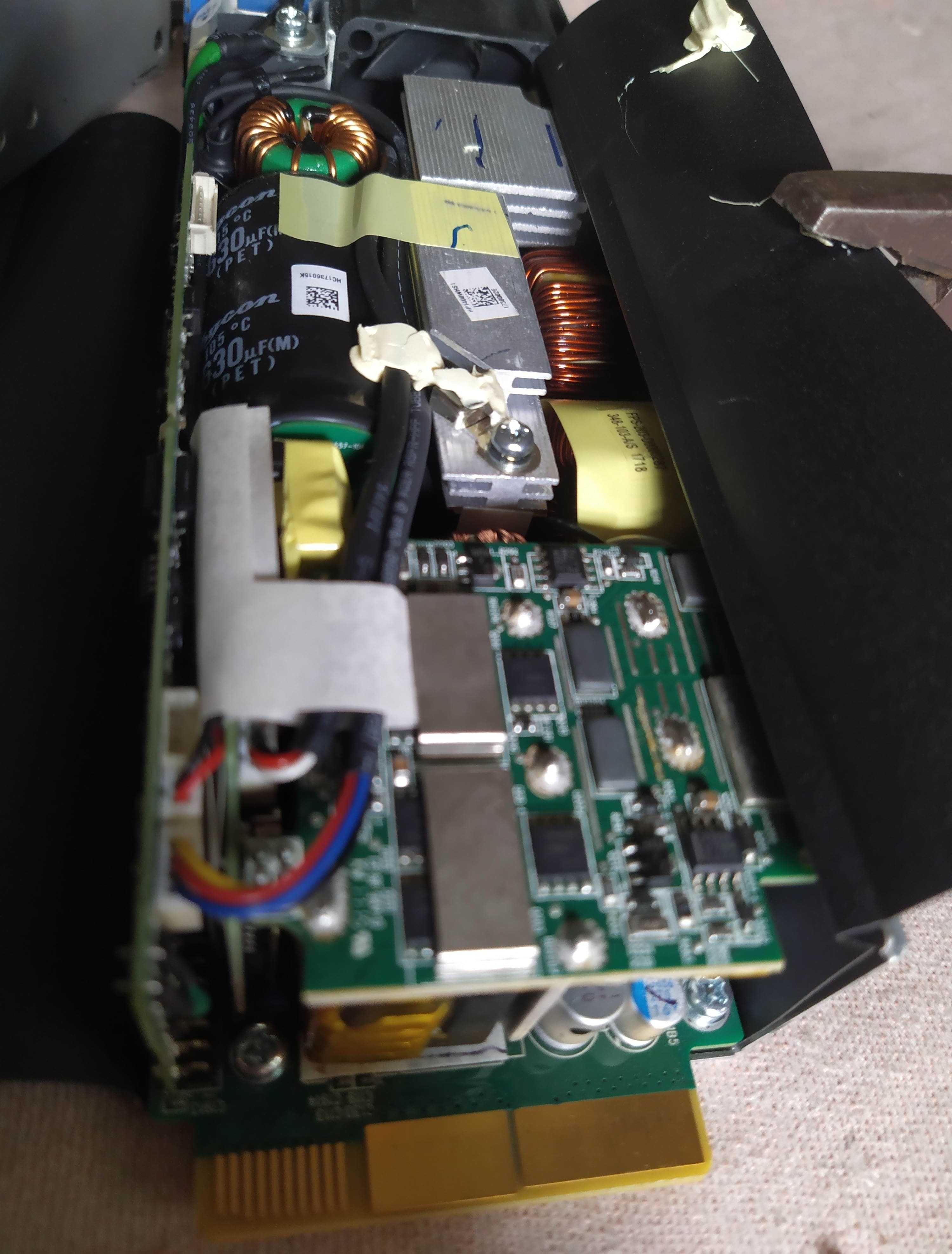 Блок живлення серверний HP 12В 117А 1400Вт Lifepo4 Li-ion DPS-1400CB