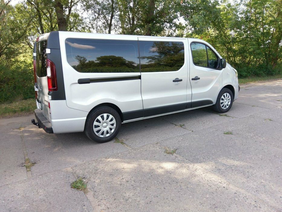 Rent a Car przewóz osób transfery wypożyczalnia busów wynajem busa bus