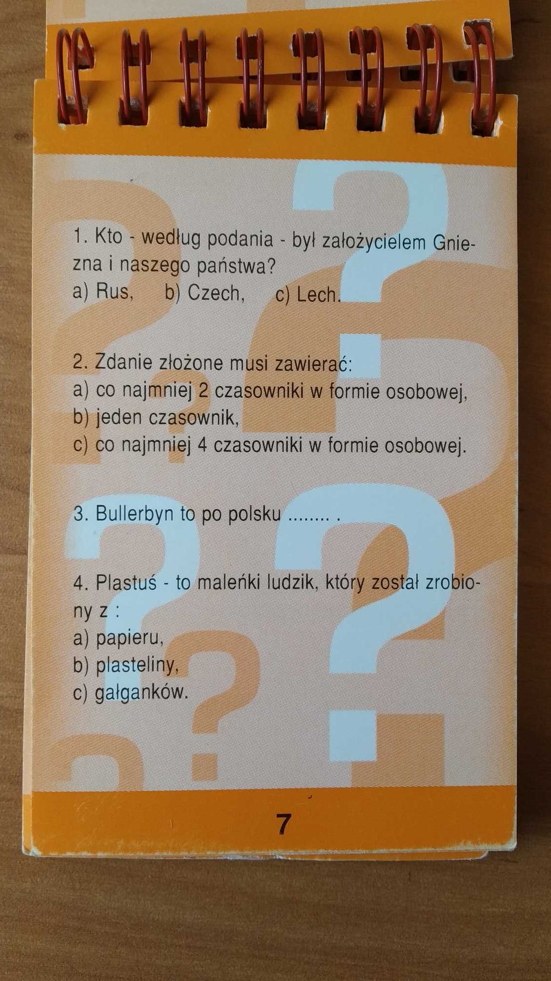 Quizy edukacyjne "Zwierzęta", "Język polski"