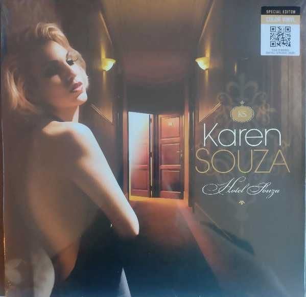 Karen Souza – Hotel Souza/2023/SS