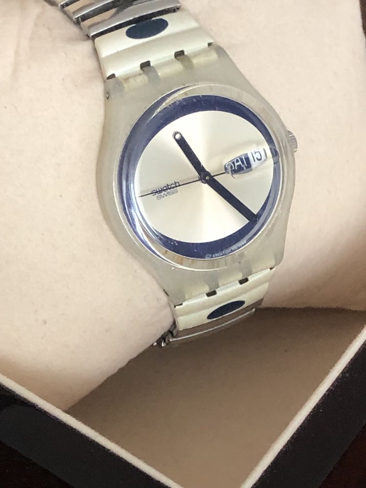Zabytkowy zegrek damski szwajcarskiej marki Swatch Swiss Made Vintage