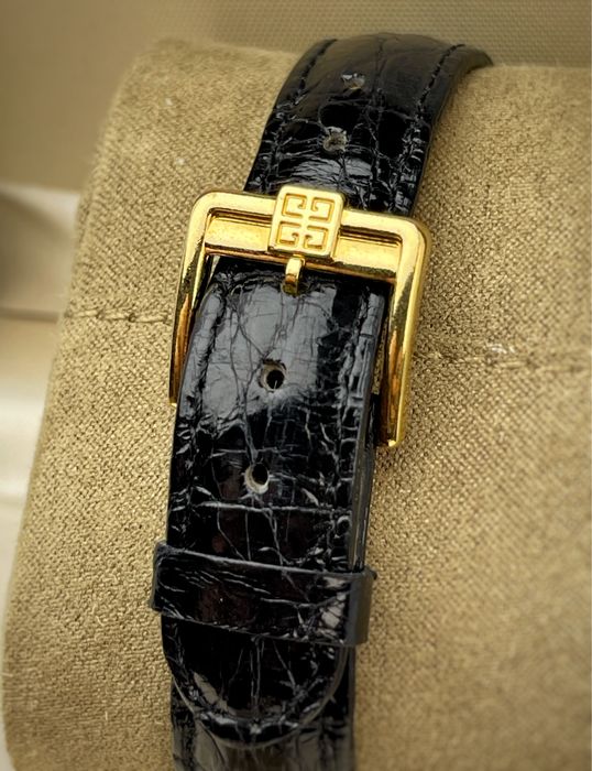 Годинник Givenchy 31мм
