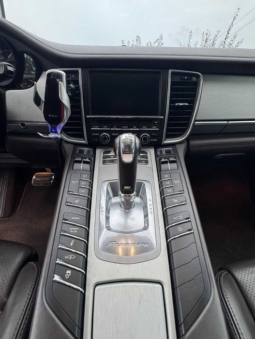 Porsche Panamera Turbo 4.8 Bi-turbo PDK