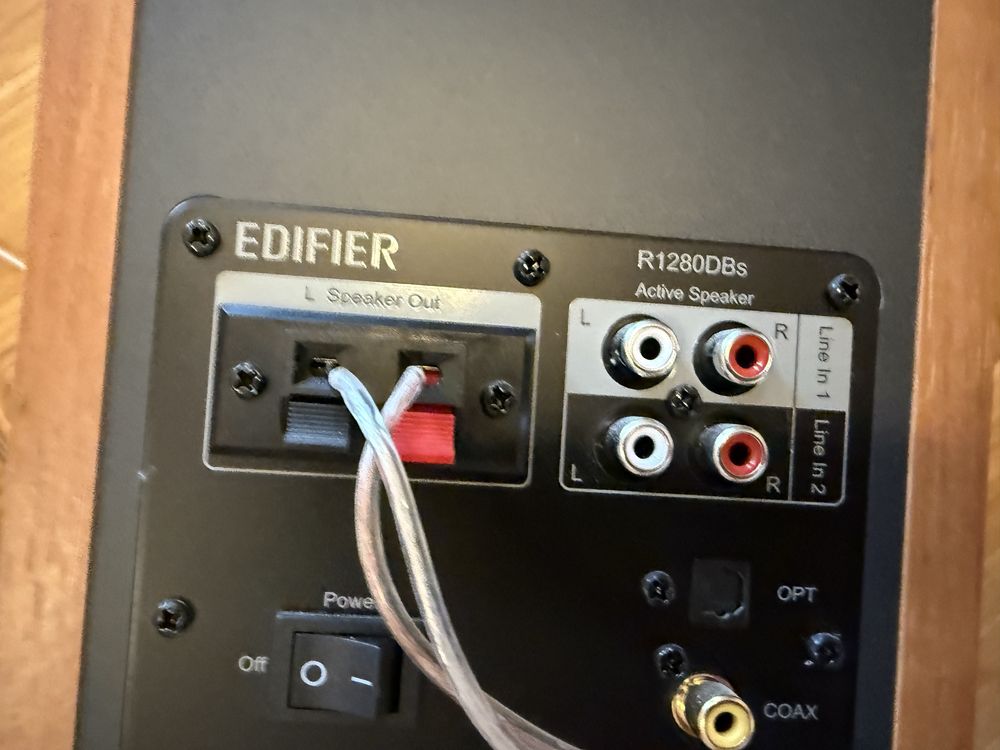 Głośniki Edifier R1280DBs