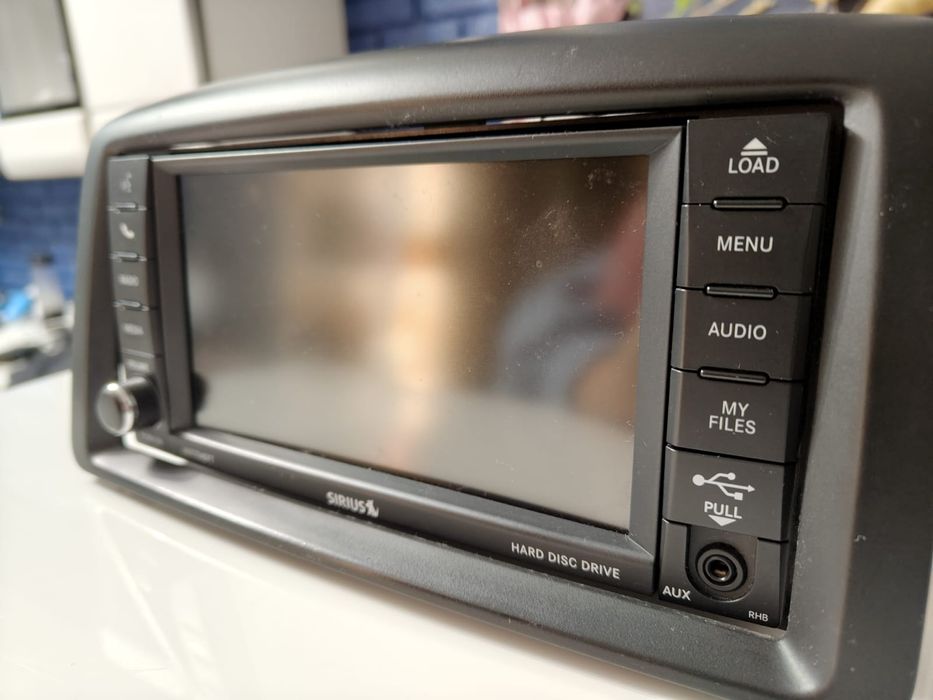 Radio Sirius Chrysler Voyager Dodge Grand Caravan