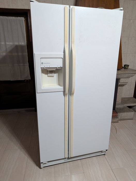 Frigorífico americano GE TFX25ZP