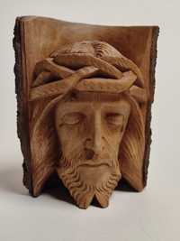 Rzeźba drewniana Jezus Chrystus rzeźbiony drewno pień